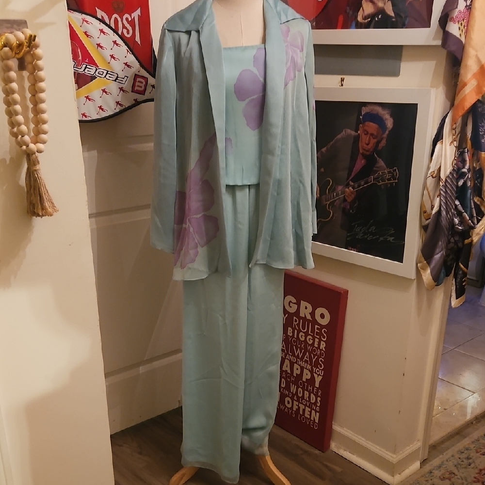 Victor Costa Seafoam Green Silk Three-Piece Set with Lavender Floral